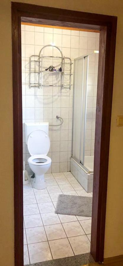 וודיצה Apartments Saraden מראה חיצוני תמונה