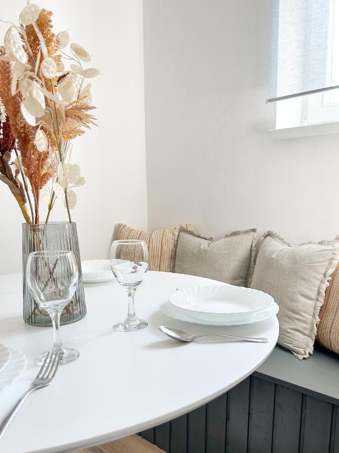 וודיצה Apartments Saraden מראה חיצוני תמונה