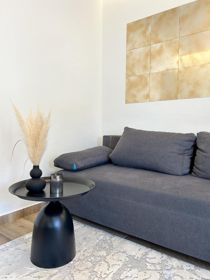 וודיצה Apartments Saraden מראה חיצוני תמונה