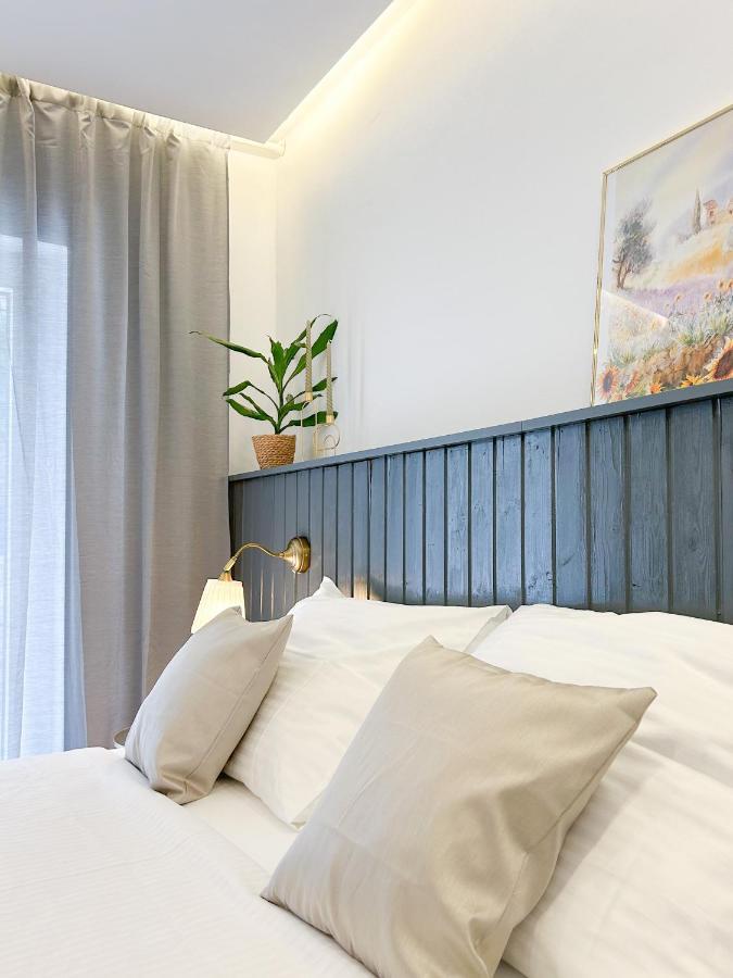 וודיצה Apartments Saraden מראה חיצוני תמונה