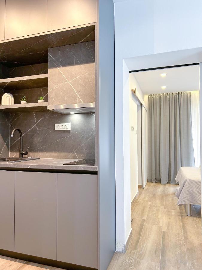 וודיצה Apartments Saraden מראה חיצוני תמונה